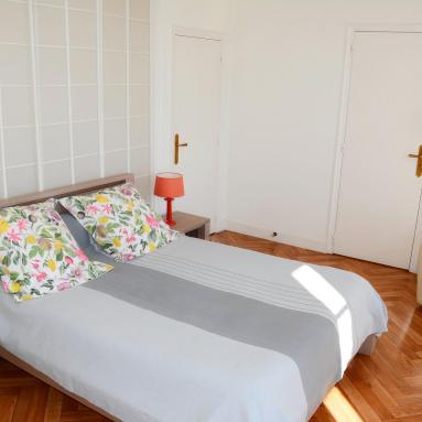 Chambre avec dressing de l'appart hôtel la Ville close