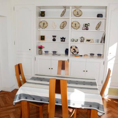 Salon séjour appart hôtel la Ville Close à Concarneau